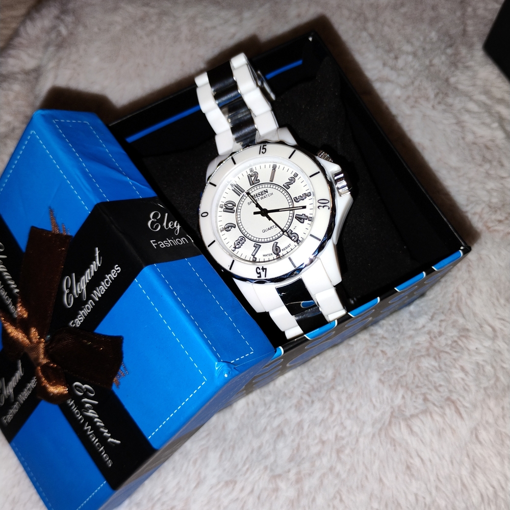 Women's White and Black Fashion Watch